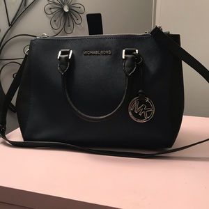 Michael Kors saffiano bag